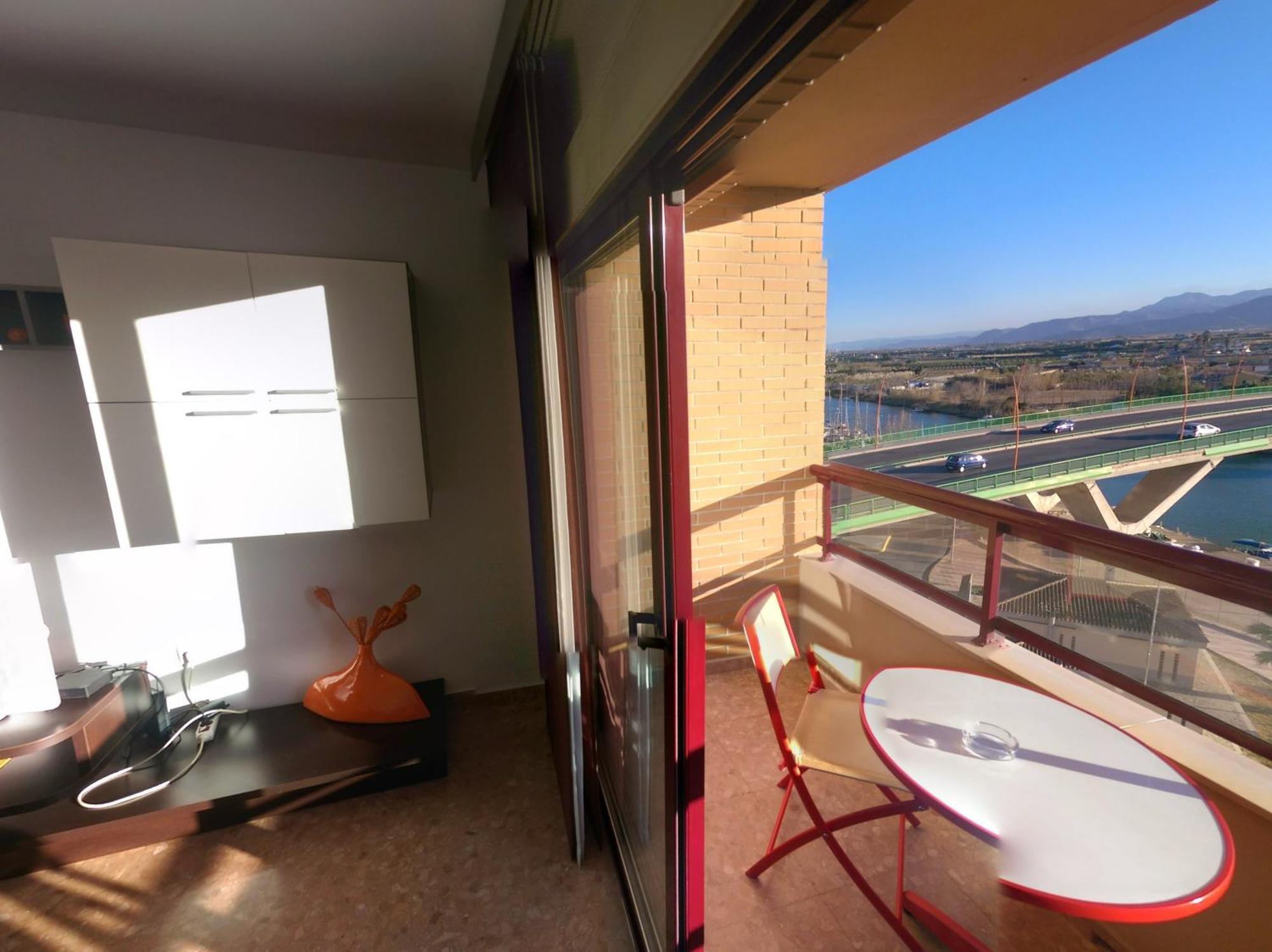 Apartamentos Milenio 쿠엘라 객실 사진